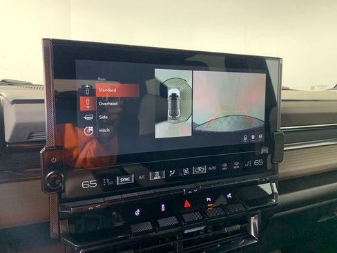 New 2026 GMC Hummer EV SUV image 21