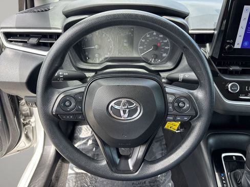 Used 2024 Toyota Corolla LE FWD image 26