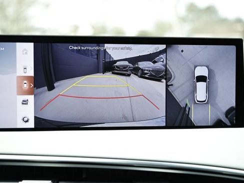 New 2026 Genesis GV70 2.5T Advanced AWD/4WD image 35