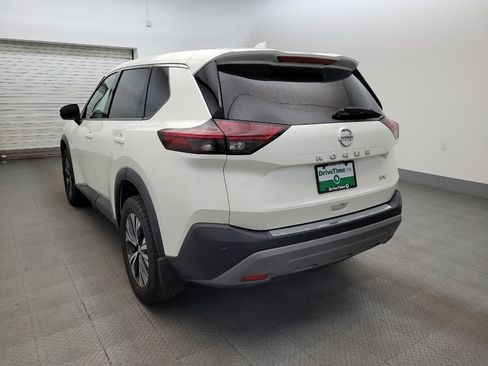 Used 2021 Nissan Rogue SV FWD image 5