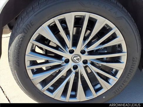 Used 2024 Lexus RX 450h 450h+ Luxury image 11