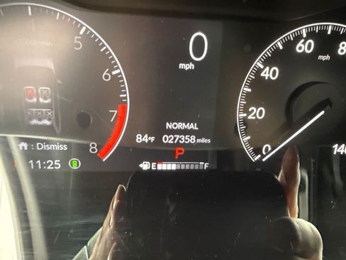 Used 2023 Honda HR-V Sport image 10
