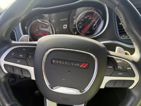 Used 2016 Dodge Charger R/T RWD image 11