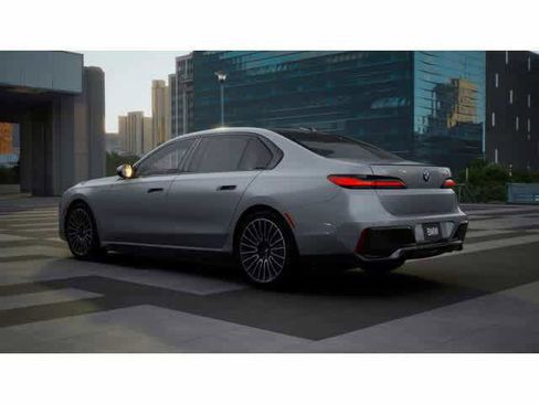 New 2025 BMW i7 xDrive60 image 2