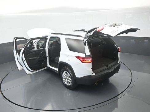 Used 2020 Chevrolet Traverse LT FWD image 68