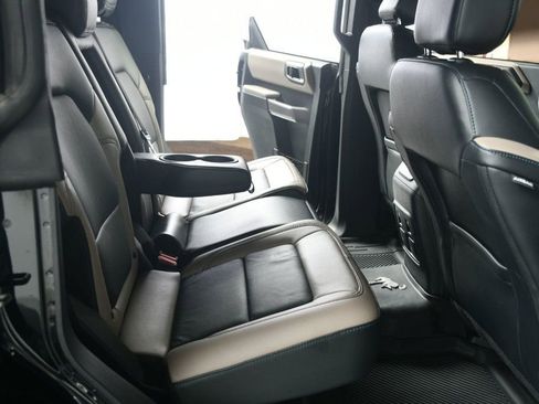 Used 2023 Ford Bronco Wildtrak AWD/4WD image 37