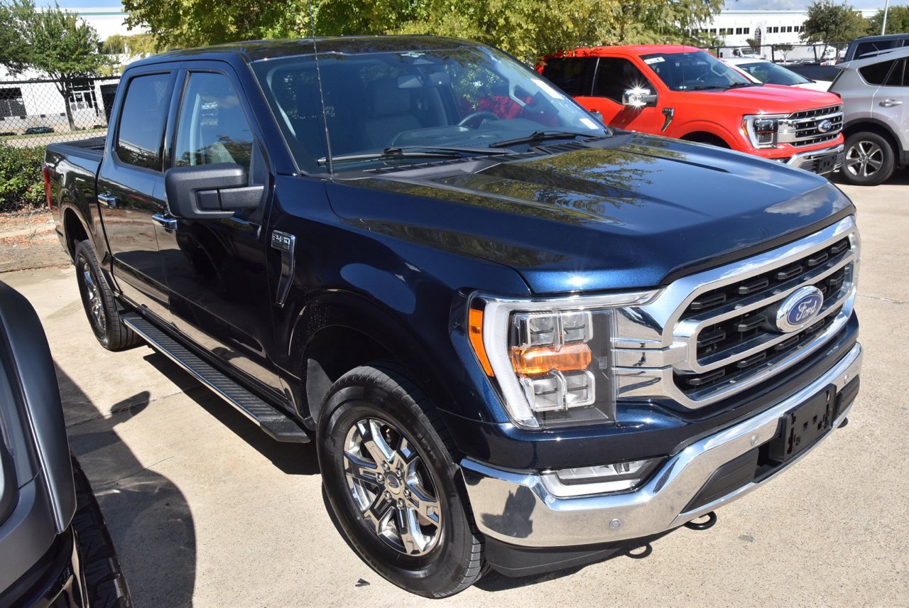 Used 2023 Ford F150 XLT w/ Equipment Group 302A High AWD/4WD image 4