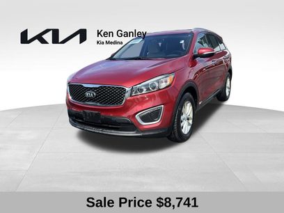 Used 2017 Kia Sorento AWD w/ LX Convenience Package