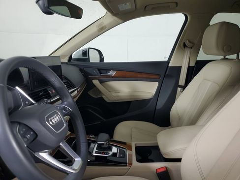 Used 2023 Audi Q5 2.0T Premium Plus w/ Premium Plus Package AWD/4WD image 22