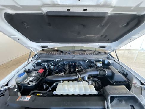 Used 2022 Ford Expedition Max Limited image 27