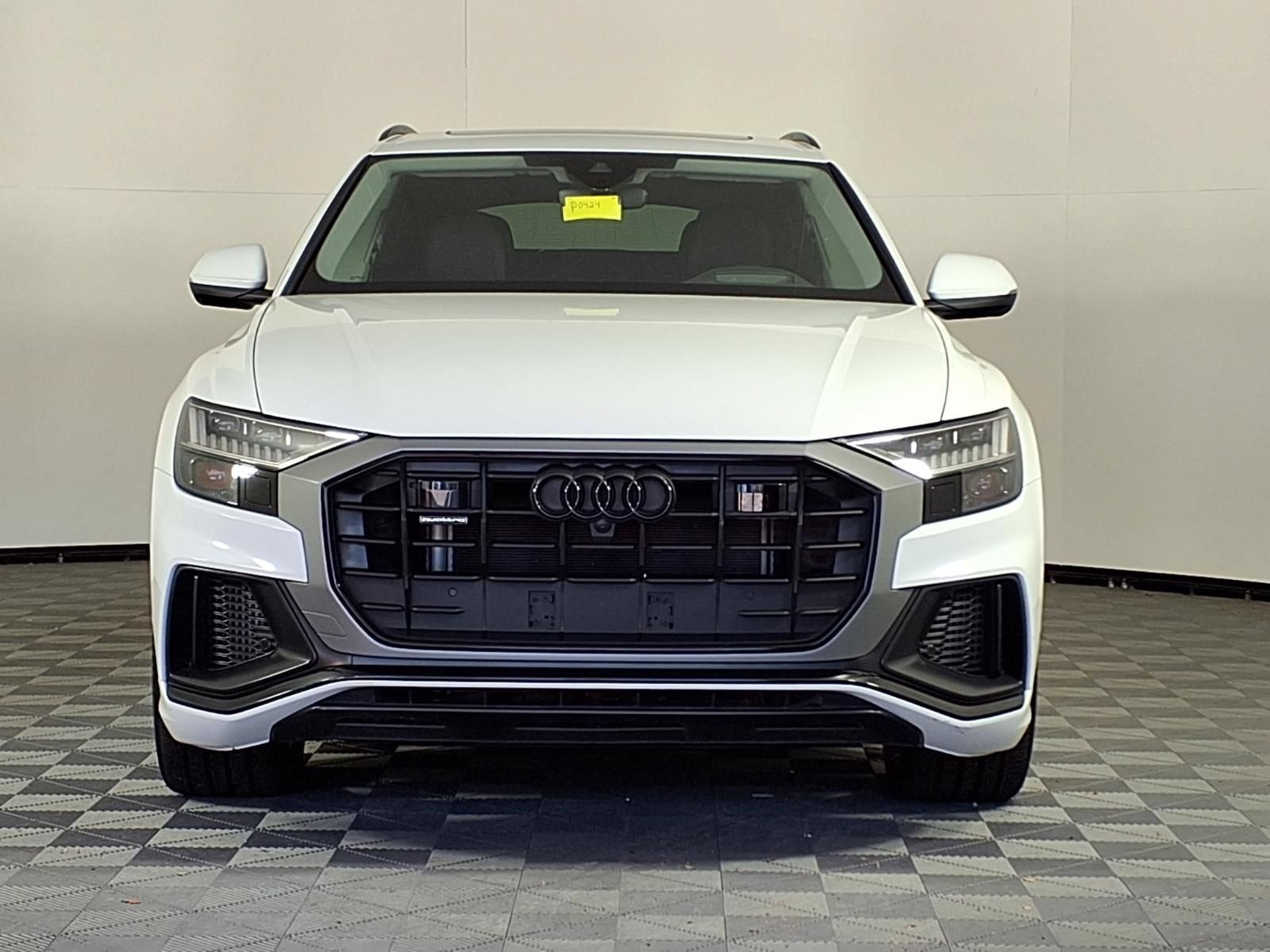 Used 2023 Audi Q8 Prestige AWD/4WD image 2