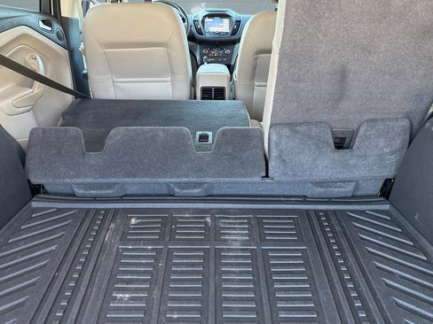 Used 2017 Ford Escape SE w/ SE Leather Comfort Package image 34