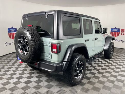Used 2023 Jeep Wrangler Unlimited Rubicon AWD/4WD image 3