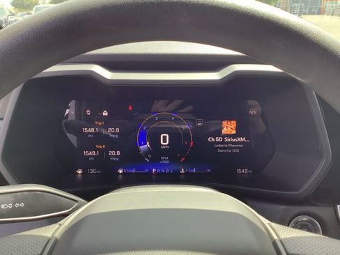 Used 2026 Chevrolet Colorado W/T w/ Advanced Trailering Package RWD image 14