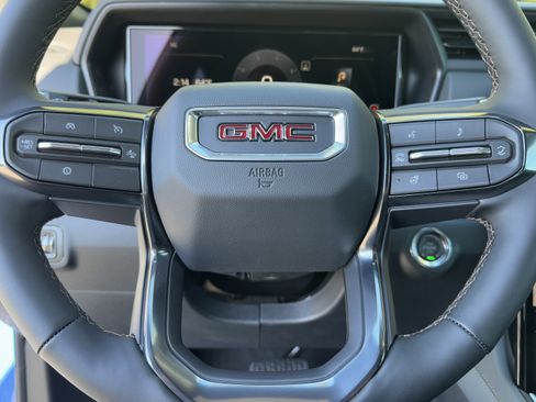 New 2026 GMC Terrain AT4 w/ Convenience Package III image 42