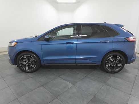 Used 2020 Ford Edge ST image 2