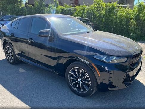 Used 2025 BMW X6 M60i w/ Dynamic Handling Package AWD/4WD image 3