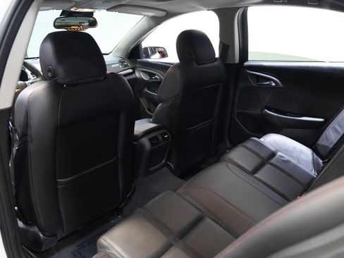 Used 2016 Chevrolet SS image 38