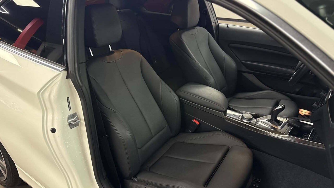 Used 2018 BMW 230i Coupe RWD image 16