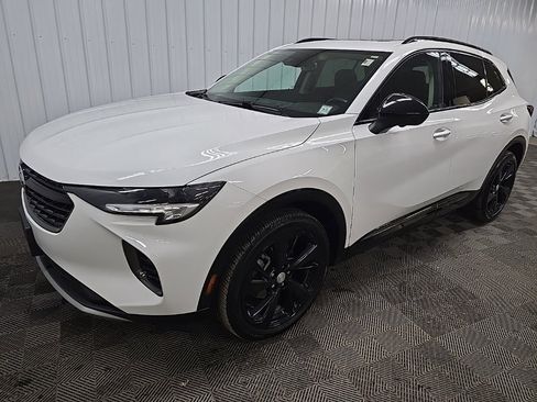 Used 2021 Buick Envision Essence w/ Technology Package I image 8