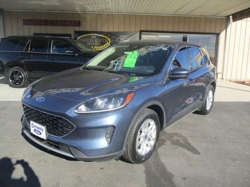 Used 2020 Ford Escape SE image 3