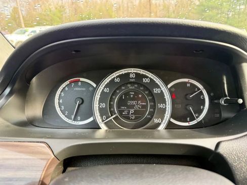 Used 2017 Honda Accord EX-L image 20