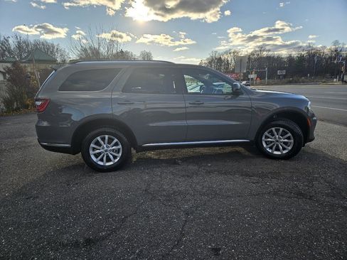 Used 2023 Dodge Durango SXT Launch Edition image 6
