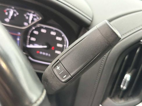 Used 2023 GMC Sierra 3500 SLT w/ SLT Premium Package image 13