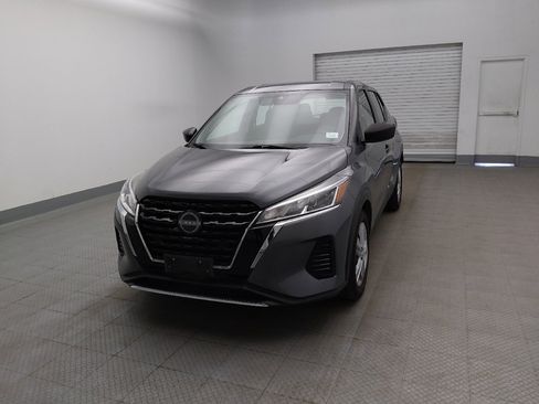Used 2023 Nissan Kicks S FWD image 15