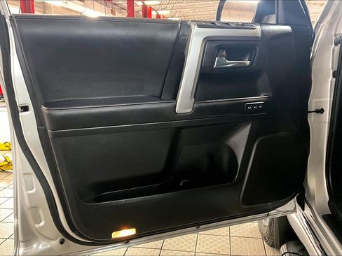 Used 2024 Toyota 4Runner Limited image 22