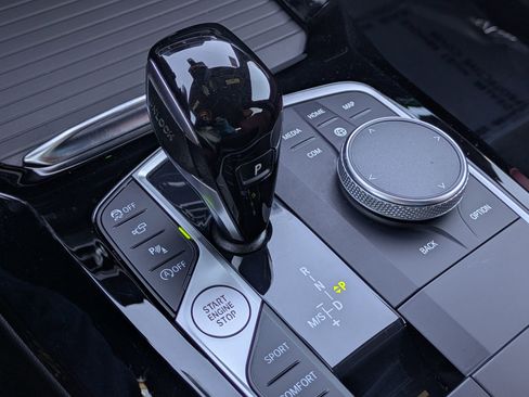 Used 2023 BMW X3 xDrive30i w/ Premium Package image 15