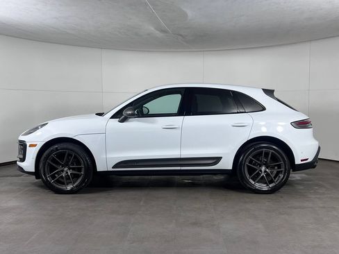 Certified 2023 Porsche Macan Turbo AWD/4WD image 2