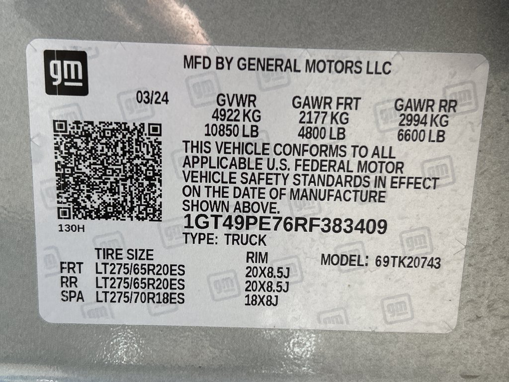 Used 2024 GMC Sierra 2500 AT4 w/ Technology Package AWD/4WD image 32