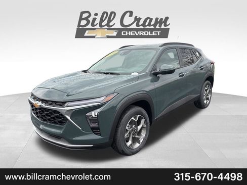 New 2026 Chevrolet Trax LT w/ Driver Confidence Package FWD image 37