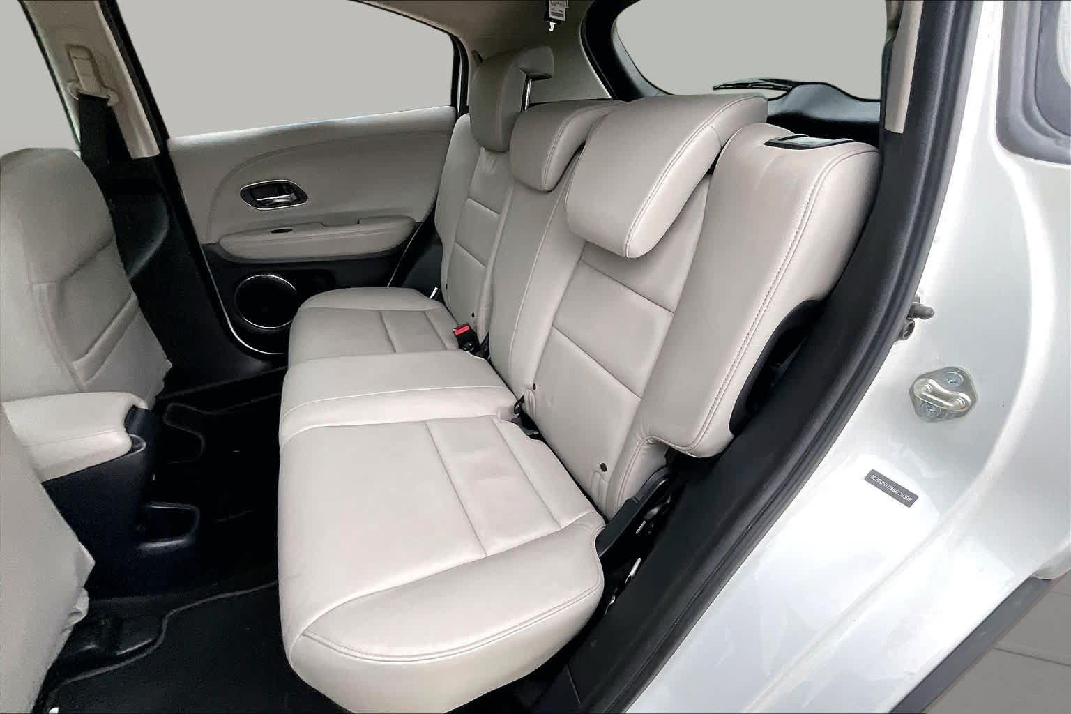 Used 2017 Honda HR-V EX-L image 19