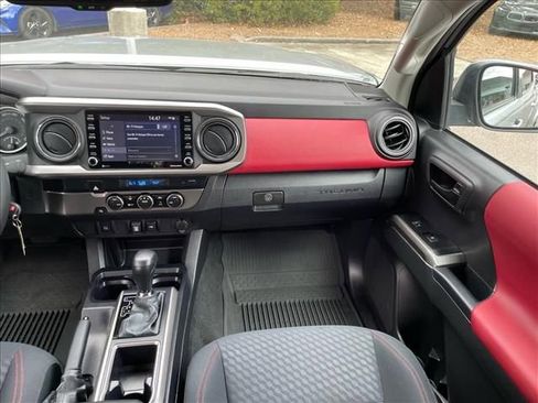 Used 2022 Toyota Tacoma SR5 image 21