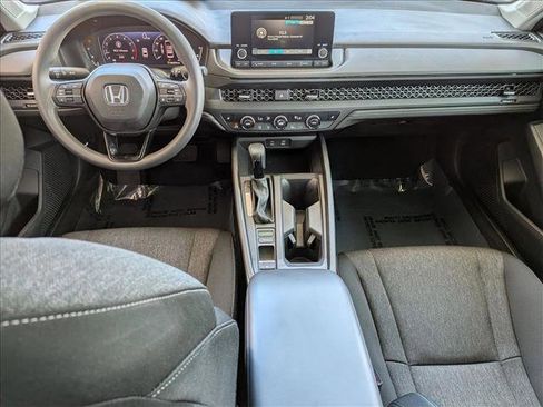 Certified 2023 Honda Accord EX image 16