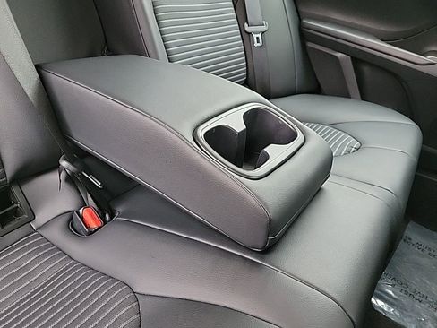 Used 2023 Toyota Camry SE w/ Cold Weather Package image 14