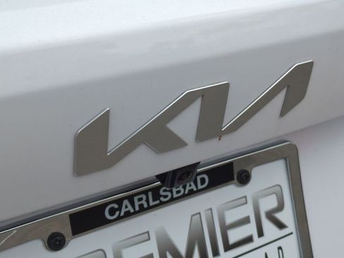 New 2026 Kia Sorento LX FWD image 29