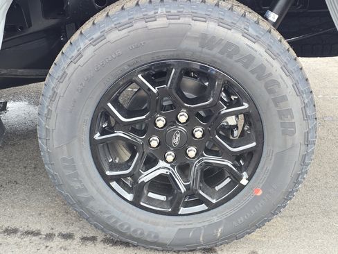 New 2026 Ford F150 XLT w/ Equipment Group 302A MID image 5