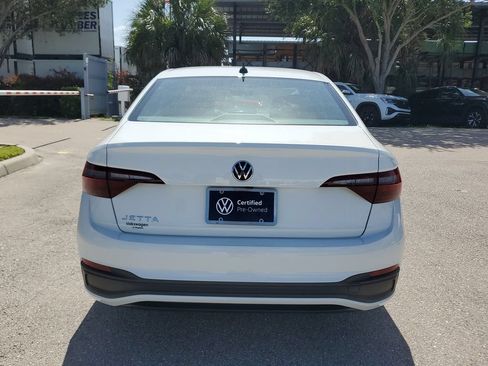 Certified 2024 Volkswagen Jetta Sport FWD image 6