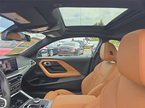 Used 2025 BMW M240i Coupe image 23