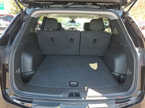 Used 2025 Chevrolet Blazer LT image 27