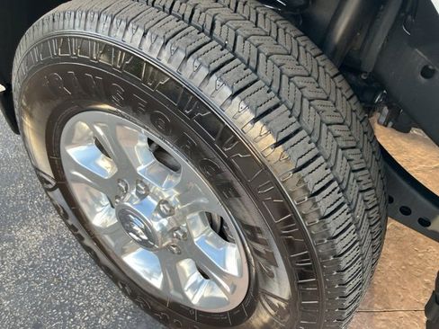 Used 2024 RAM 2500 Big Horn w/ Sport Appearance Package image 23