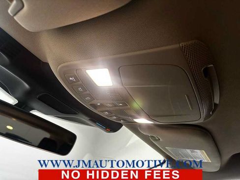 Used 2022 Lincoln Nautilus Reserve AWD/4WD image 25