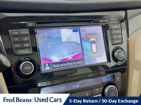 Used 2016 Nissan Rogue SL w/ SL Premium Package image 16