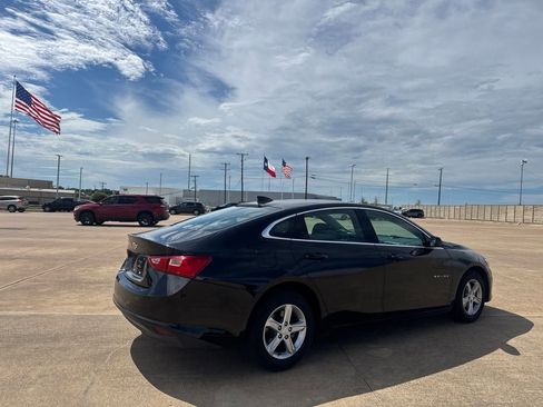 Used 2024 Chevrolet Malibu LS FWD image 21