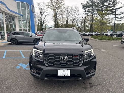 Certified 2023 Honda Passport TrailSport image 3