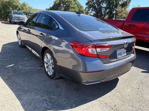 Used 2019 Honda Accord LX image 3