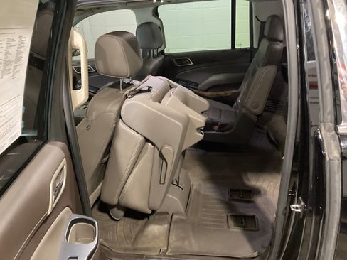 Used 2017 GMC Yukon XL Denali w/ Open Road Package image 23